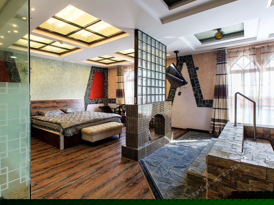 VIP主题室内温泉客房