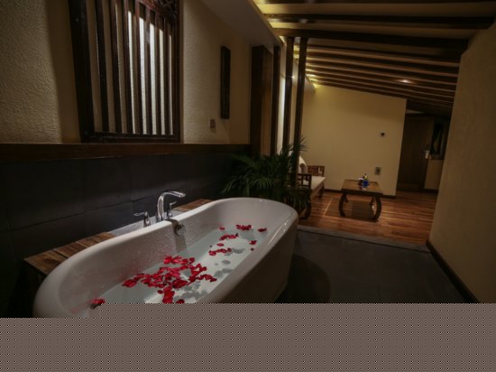 藏式风情奢华景致大套房