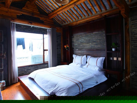 苍洱榻榻米大床301