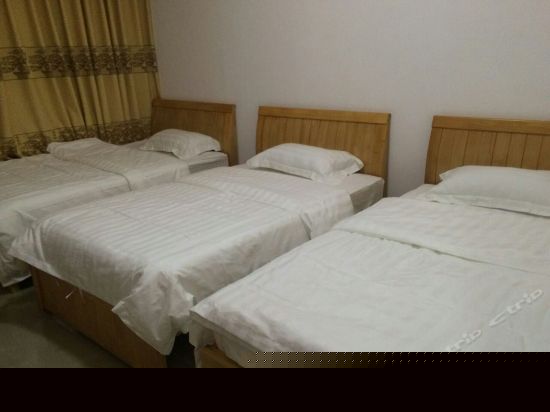 豪华五房KTV烧烤别墅