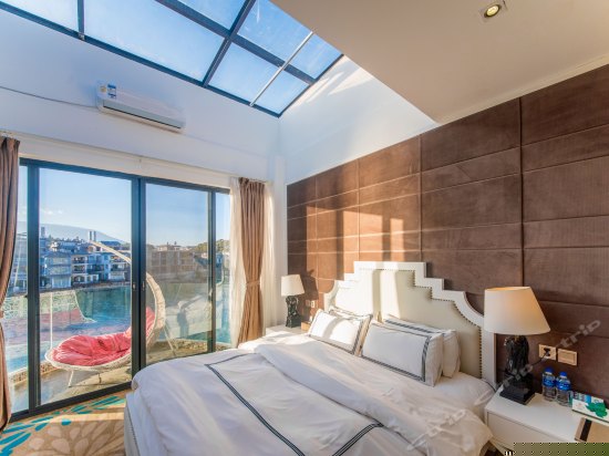 侧海景星空大床