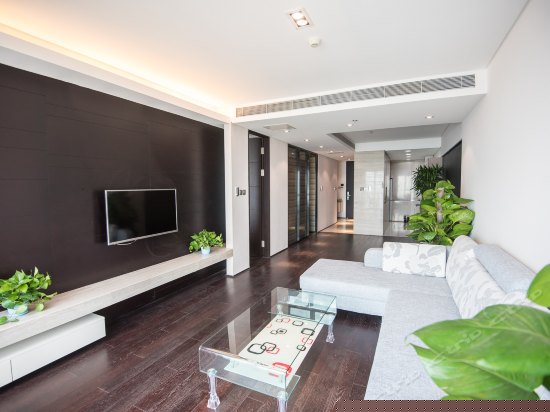 豪华海市双景双卧套房