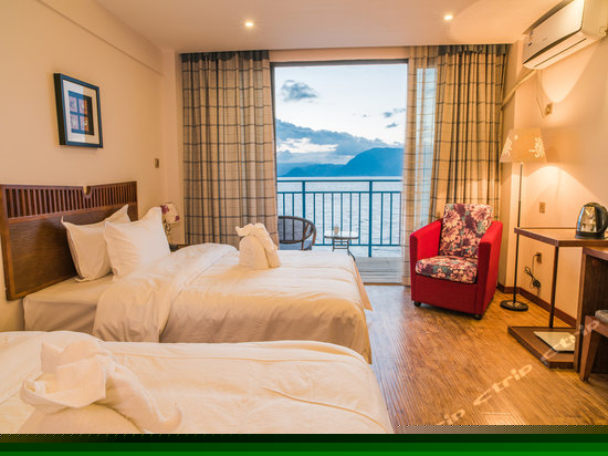 洱海海景高级标准房
