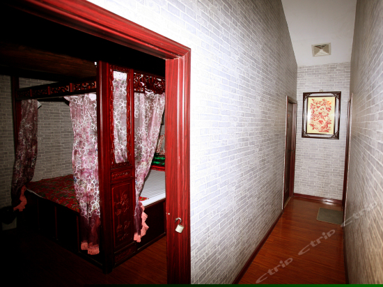 明朝遗风豪华阁楼大炕