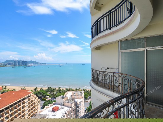 无敌海景大床高层套房