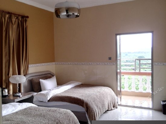 优客一家套房（4房1厅双阳台）