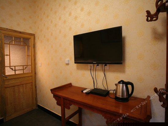 古典民俗土炕房