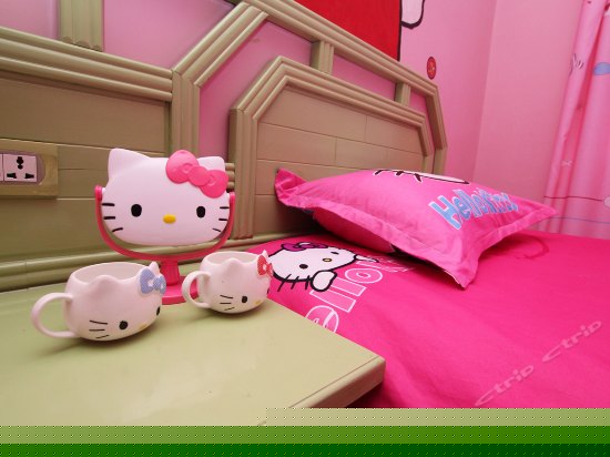 动漫精灵双人房