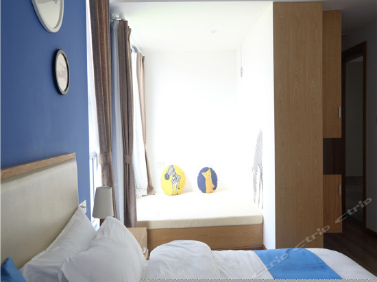 观海榻榻米大床房