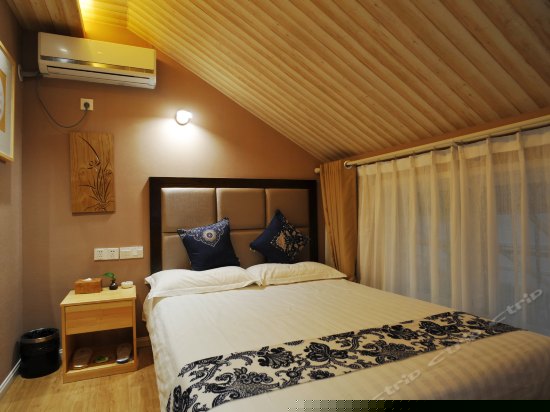 杭州回舫阁楼大床房