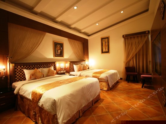 南湾湖畔标准四人房