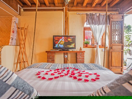 随心精品大床房