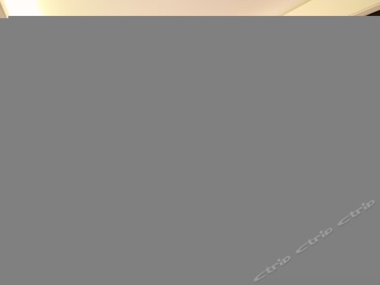 精品城景大床房