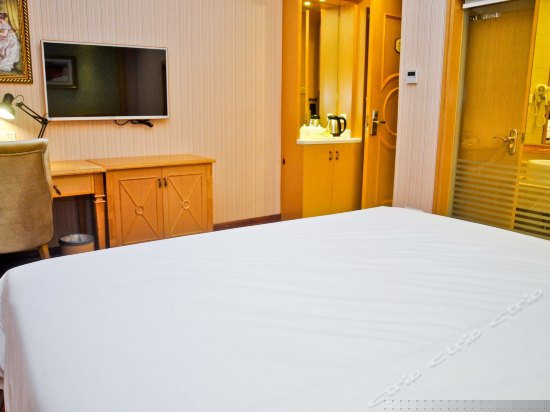 标准单人房（无窗）