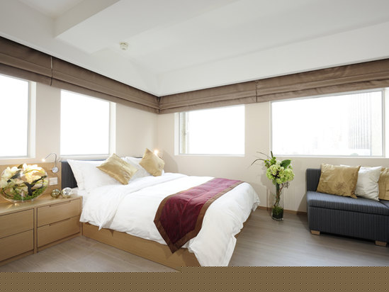 尊贵城景大床房