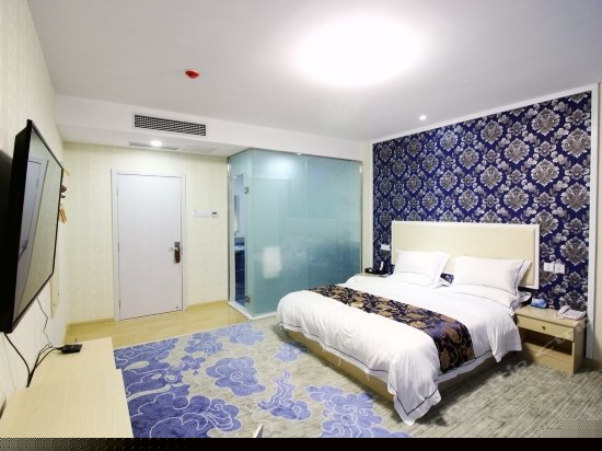 无敌海景大床房