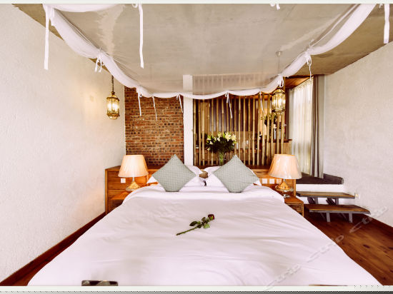 F105海景露台大床房