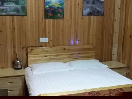 水车店标准大床房