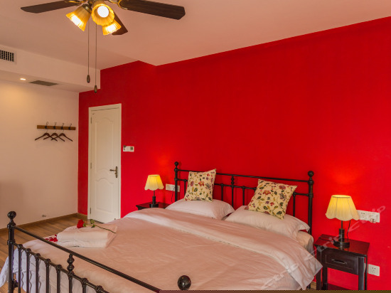 托斯卡纳海景大床房