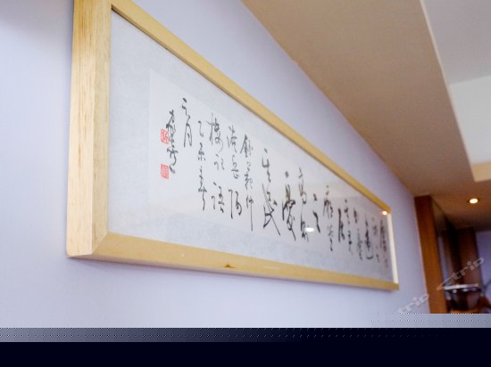 豪华电脑大床房