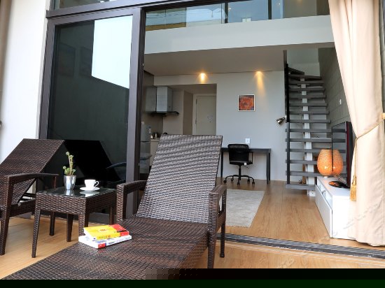 奢阔海景复式套间