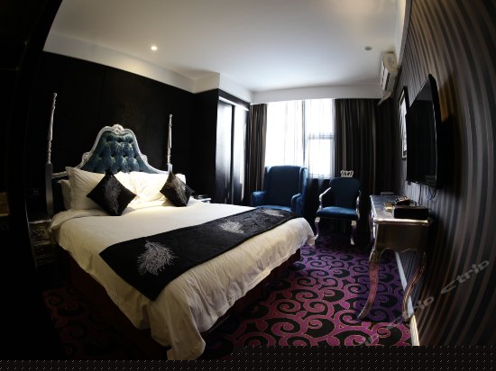 罗马假日豪华大床房