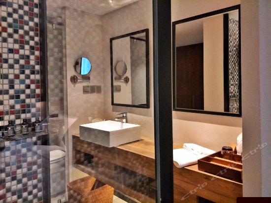 雅诗休闲大床房