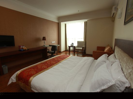 商务大床间(内宾)