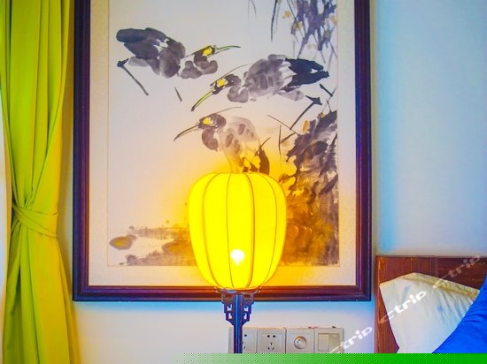 云窗雾阁（套房）