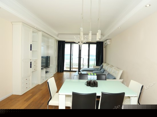 高级海景三卧套房