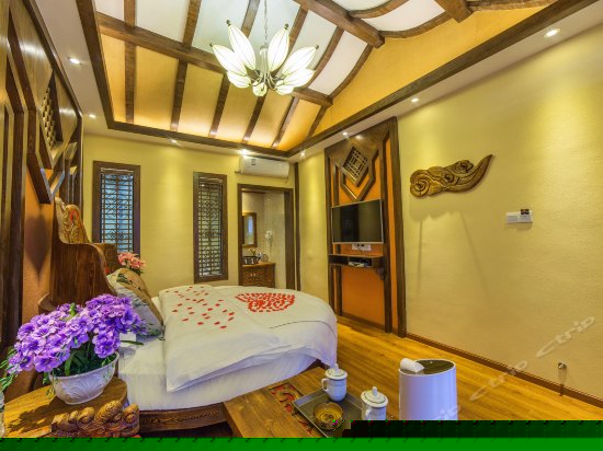 2号院豪华圆床房