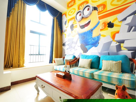 小黄人主题双床房