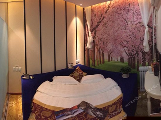 时尚大床房(无窗)