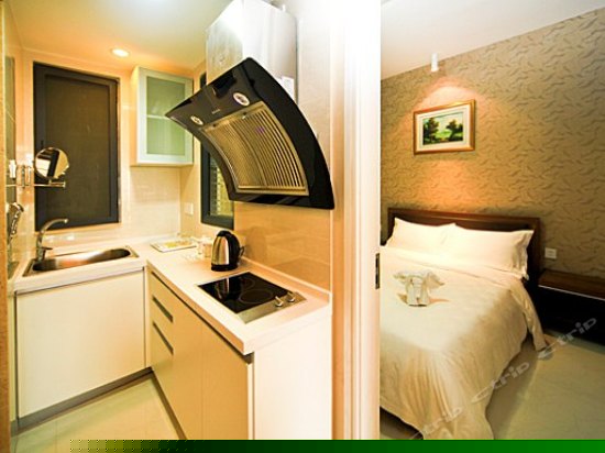 豪华园景大床房