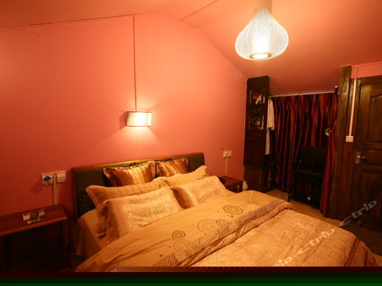 询风豪华观景大床房202