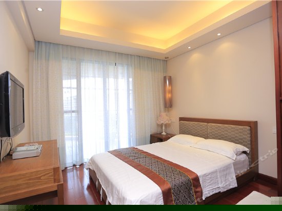 无敌海景三房一厅