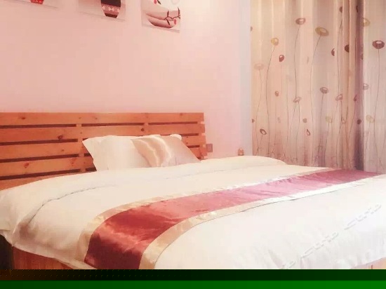 松景园园景大床房