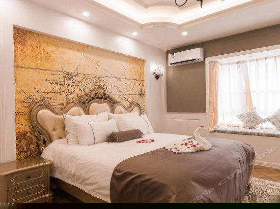 秘密花园高级主题房