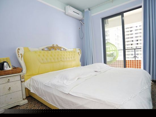 阳台海景大床房