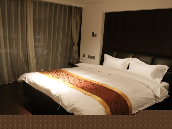 精品市景大床房