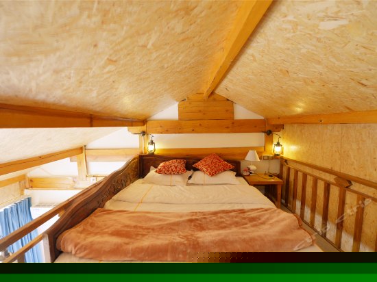 豪华复试阁楼房