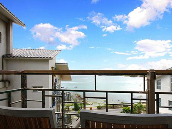 中庭楼中楼海景四人房