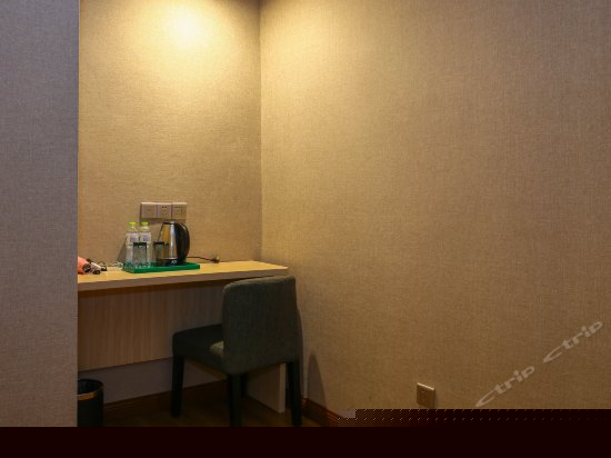 精致大床房（无窗）