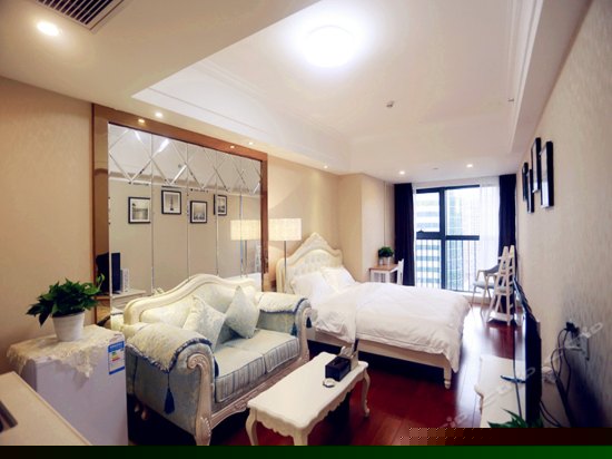 商务大床房