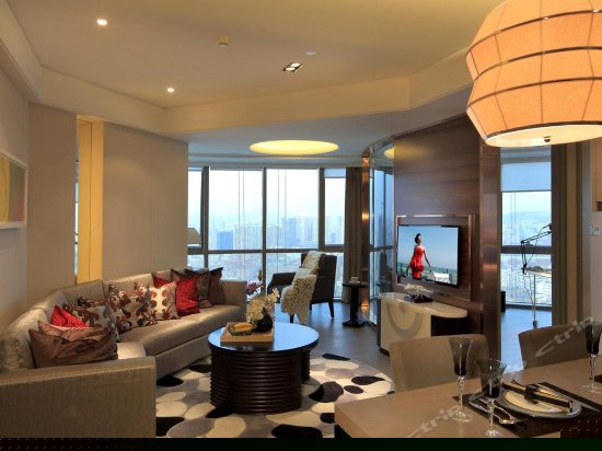 豪华海景大床房