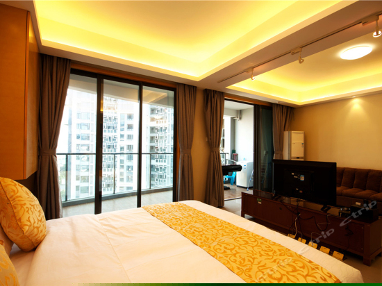 雅致园景1室2厅大床房