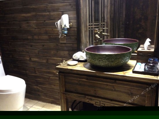 西楼西豪华套房