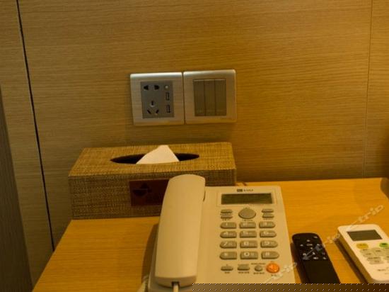 品乐景观大床房