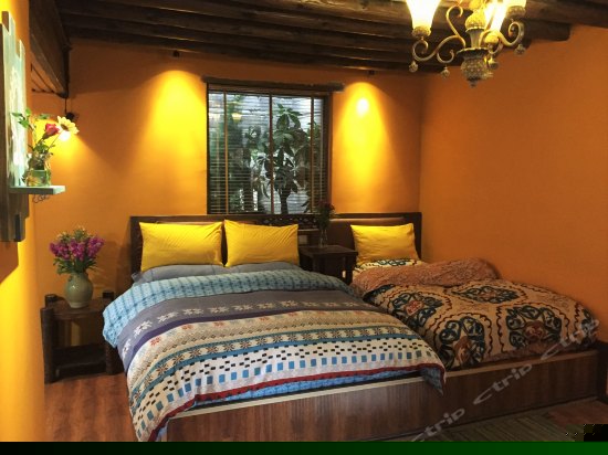 清莱时光院豪华家庭房