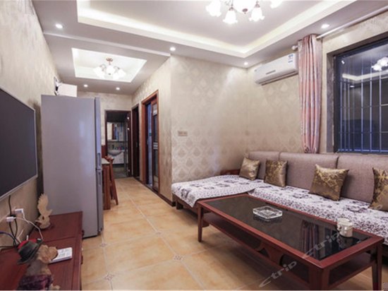 两室一厅家庭套房13